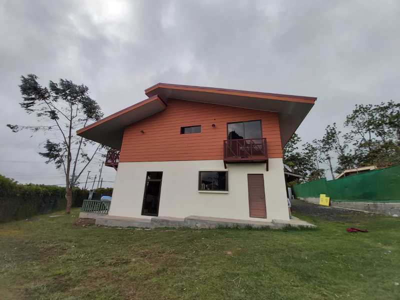 3 bed Single Family Homes For Sale in Coronado, San Jose - 1